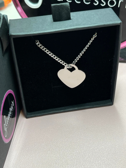 Small Heart necklace chunky chain