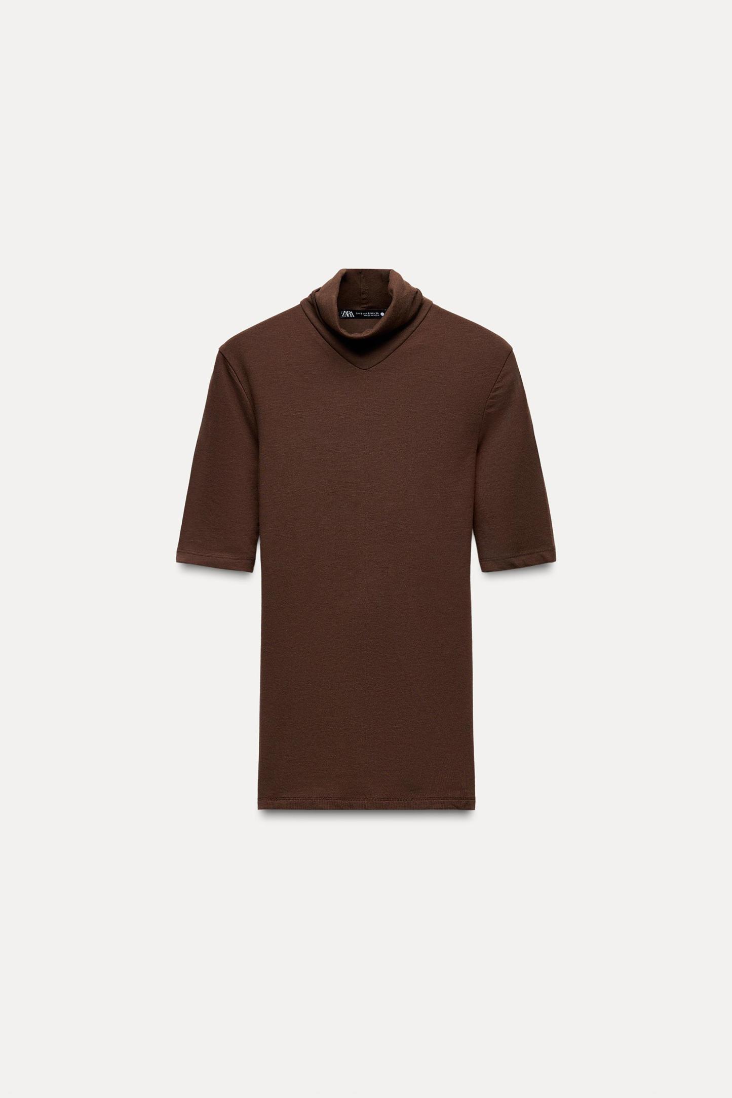 SLIM FIT - HIGH NECK - REGULAR LENGTH - SHORT SLEEVE