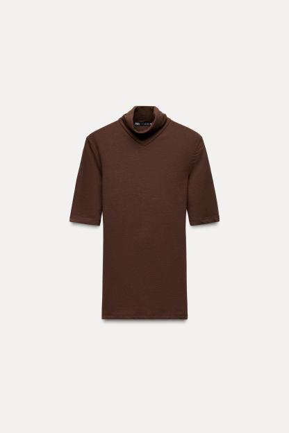 SLIM FIT - HIGH NECK - REGULAR LENGTH - SHORT SLEEVE