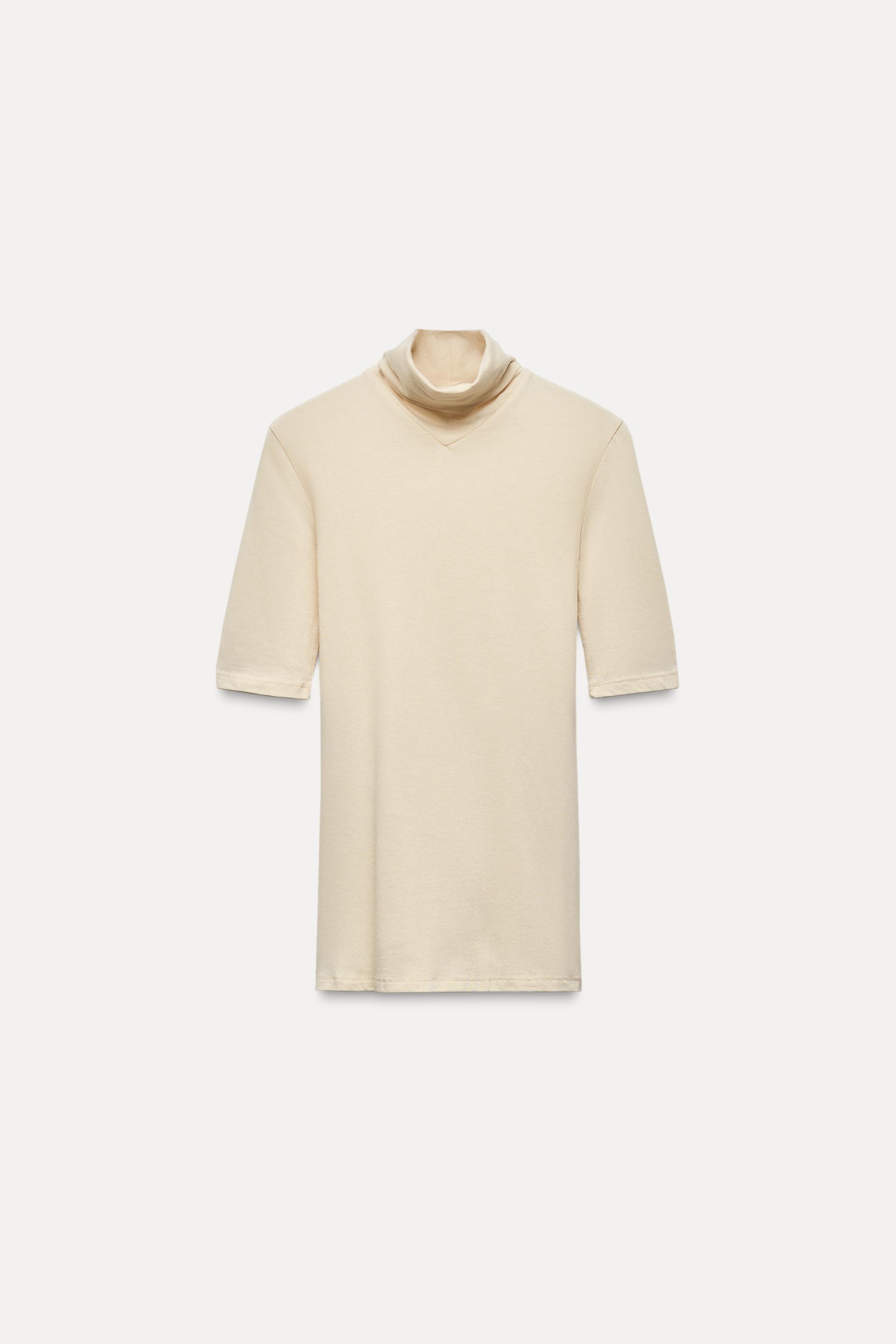 SLIM FIT - HIGH NECK - REGULAR LENGTH - SHORT SLEEVE