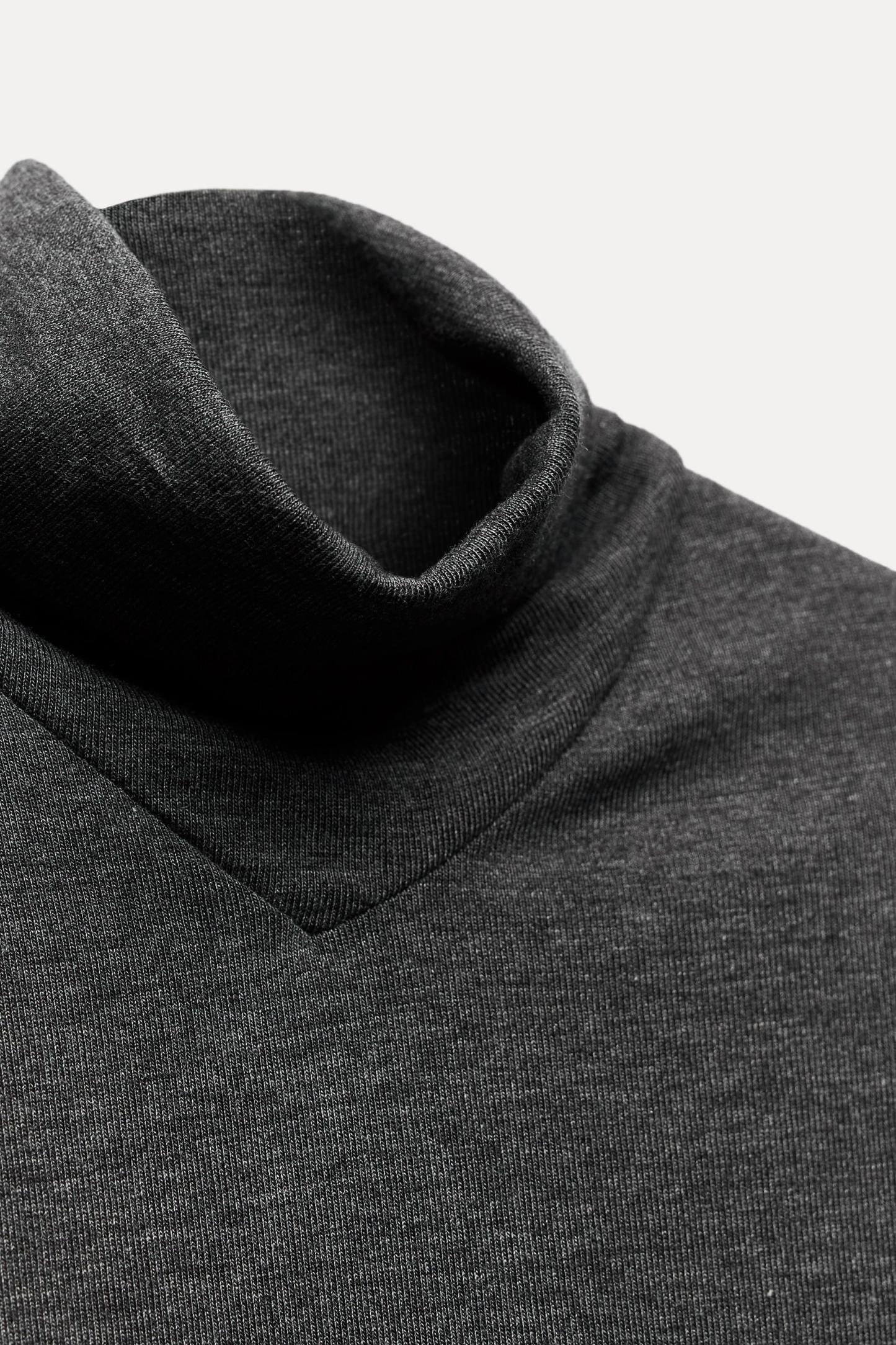 SLIM FIT - HIGH NECK - REGULAR LENGTH - SHORT SLEEVE