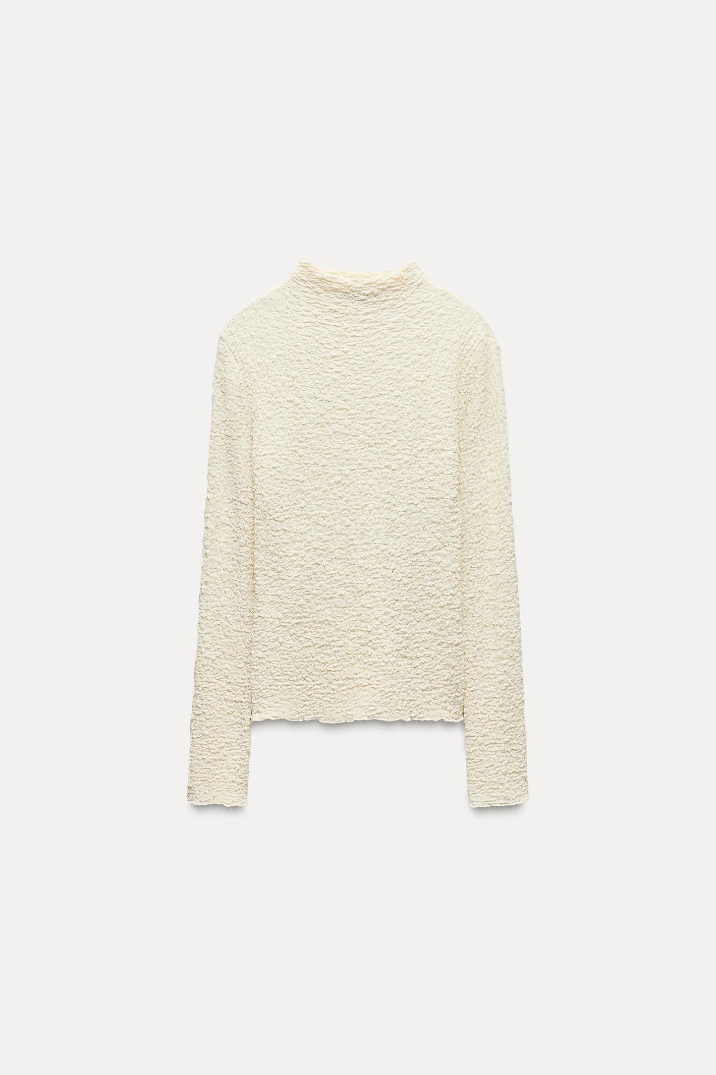 SLIM FIT - HIGH COLLAR - REGULAR LENGTH - LONG SLEEVE