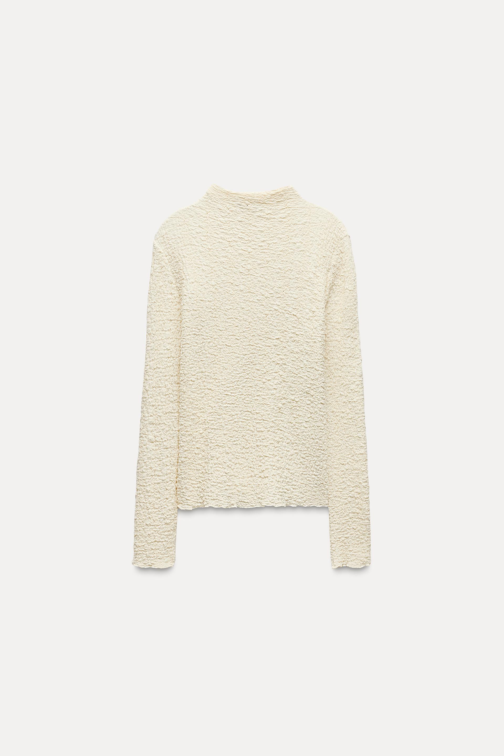 SLIM FIT - HIGH COLLAR - REGULAR LENGTH - LONG SLEEVE