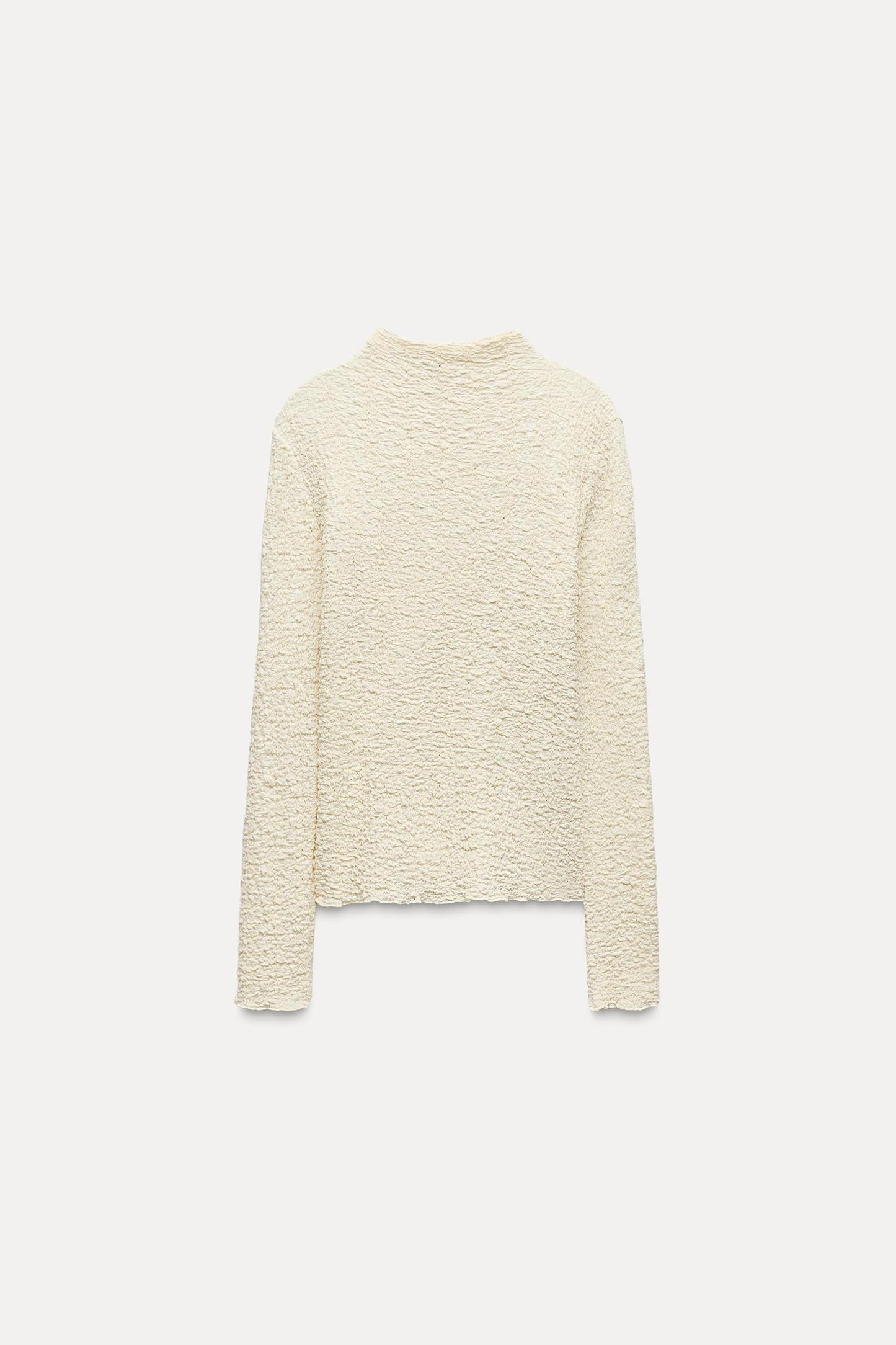 SLIM FIT - HIGH COLLAR - REGULAR LENGTH - LONG SLEEVE