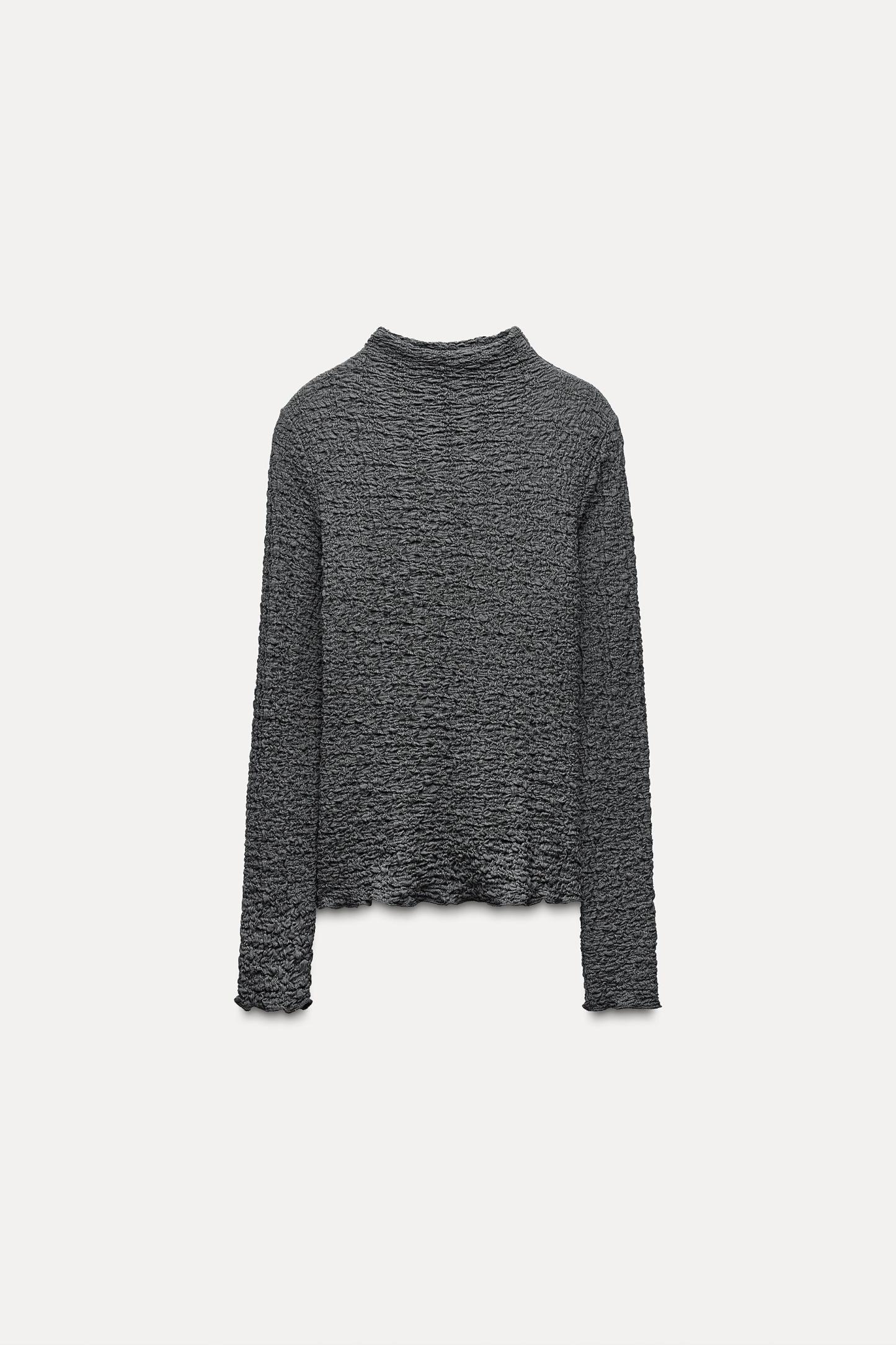 SLIM FIT - HIGH COLLAR - REGULAR LENGTH - LONG SLEEVE