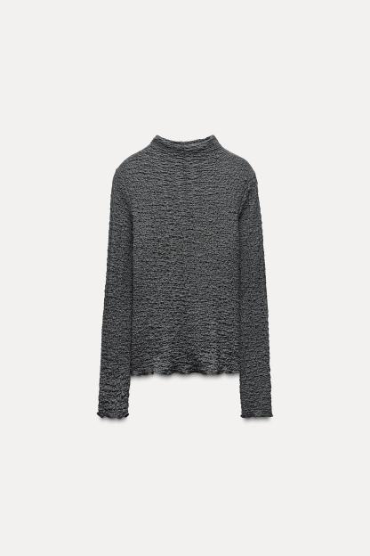 SLIM FIT - HIGH COLLAR - REGULAR LENGTH - LONG SLEEVE