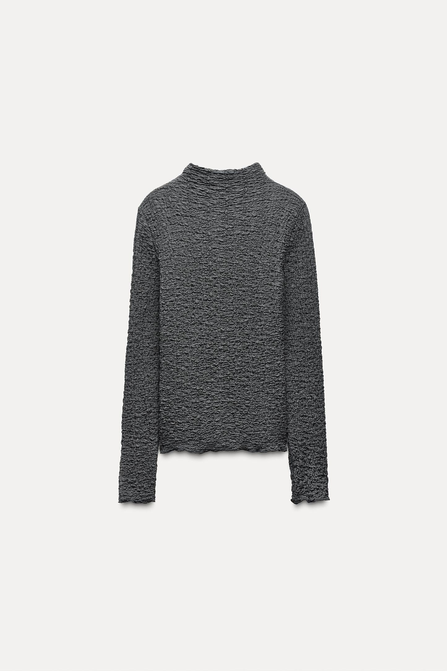 SLIM FIT - HIGH COLLAR - REGULAR LENGTH - LONG SLEEVE