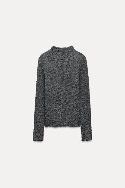 SLIM FIT - HIGH COLLAR - REGULAR LENGTH - LONG SLEEVE