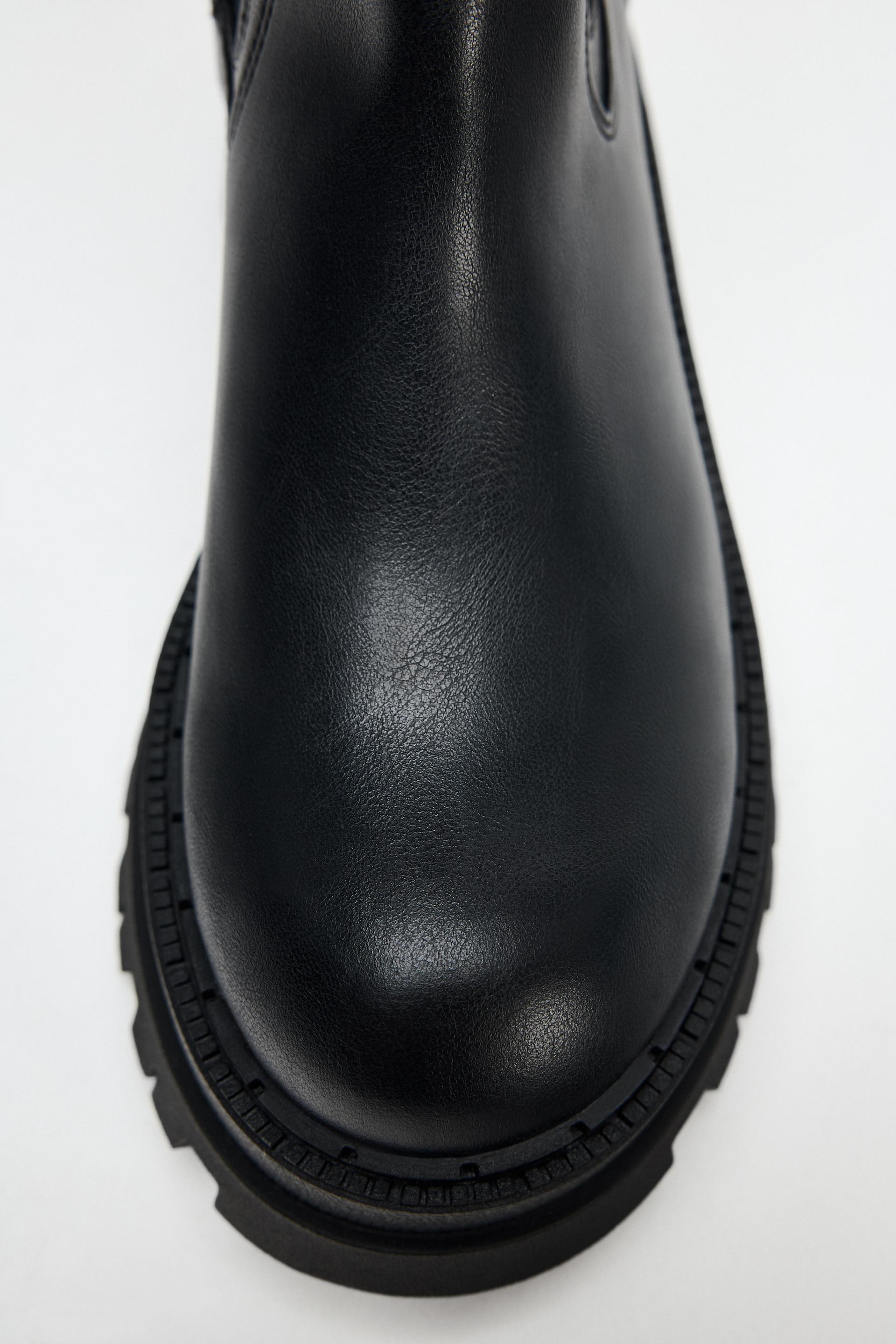 LUG SOLE ANKLE BOOTS