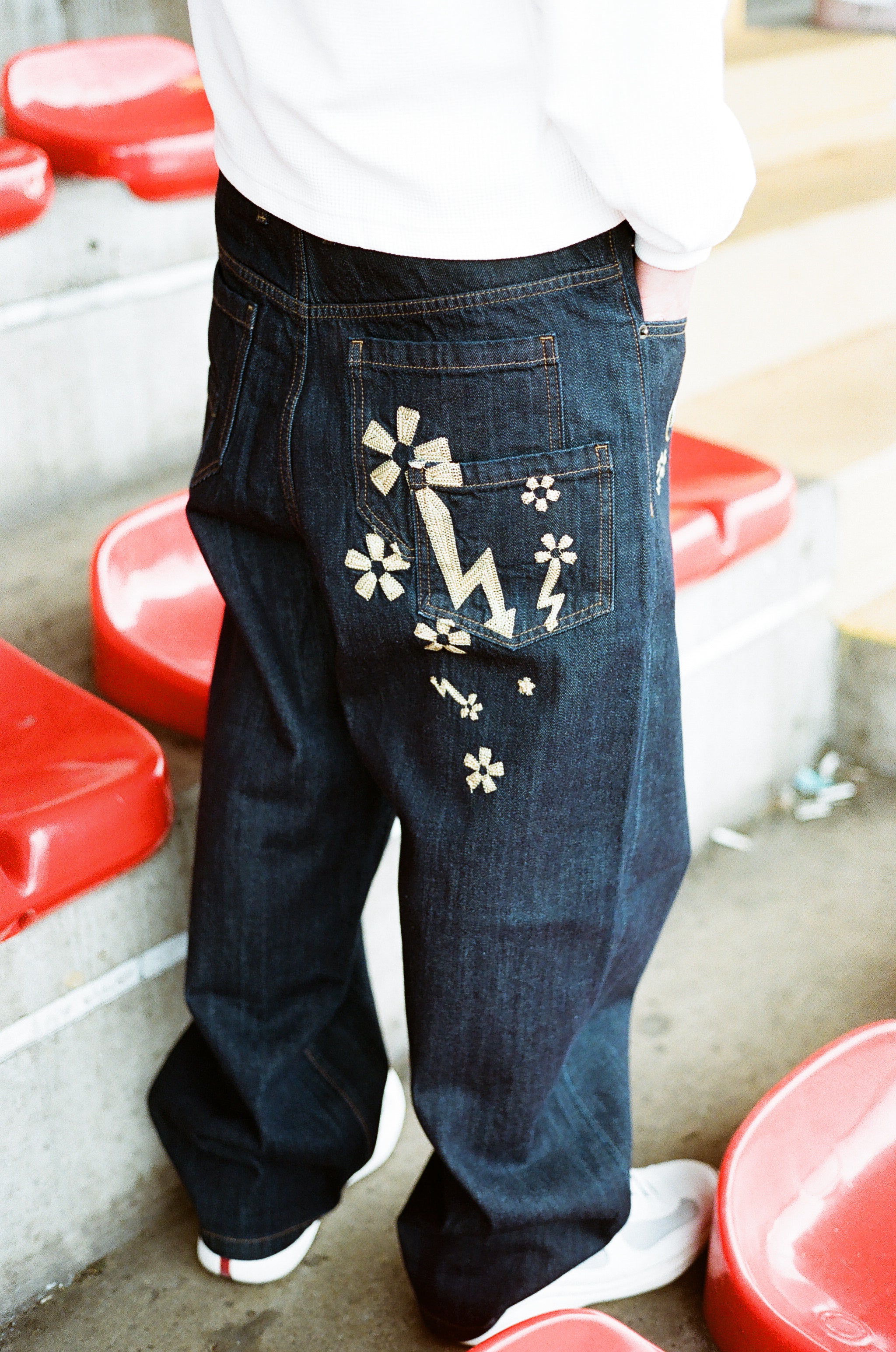 quad pocket selvedge denim jeans