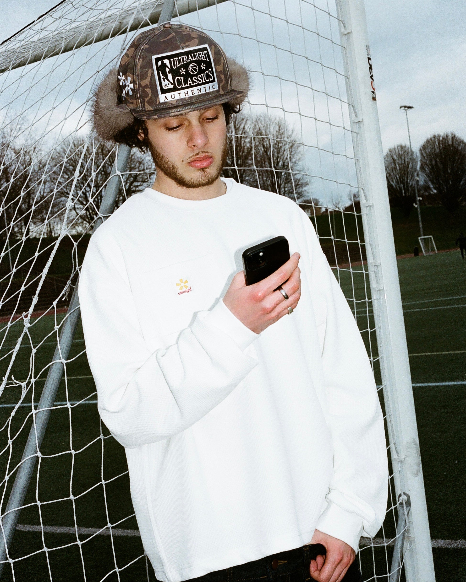 big ear trapper hat (camo)