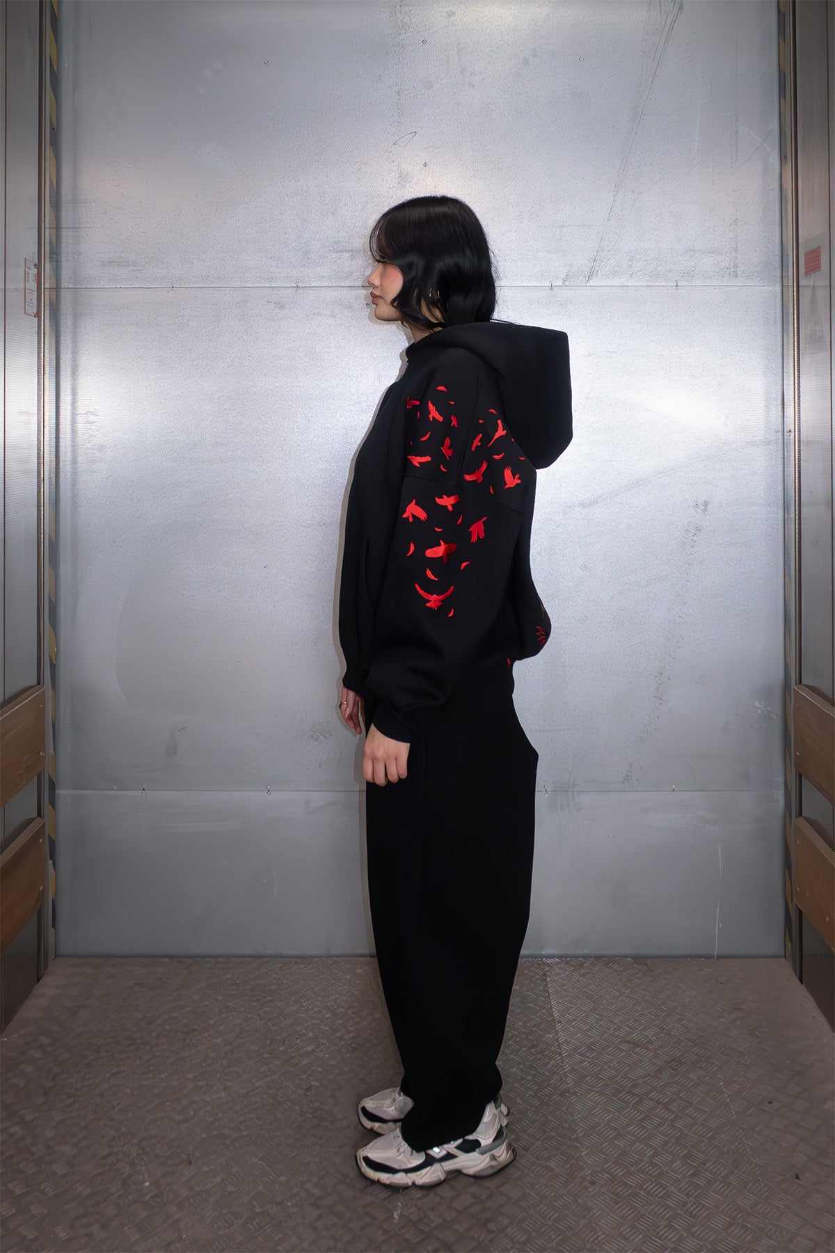 "ITACHI UCHIHA" ZIP HOODIE