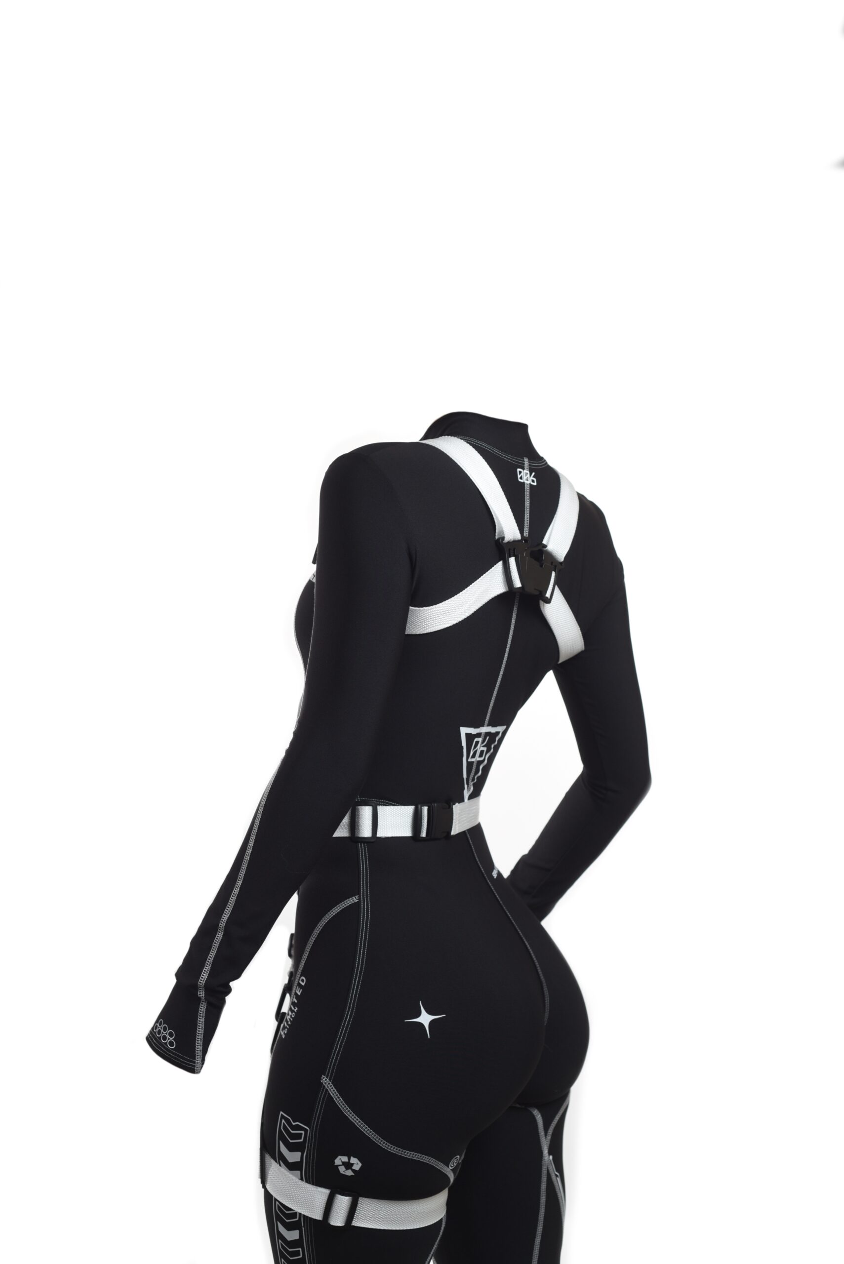 Cyber Black Suit (Suit, HarnessSuite)