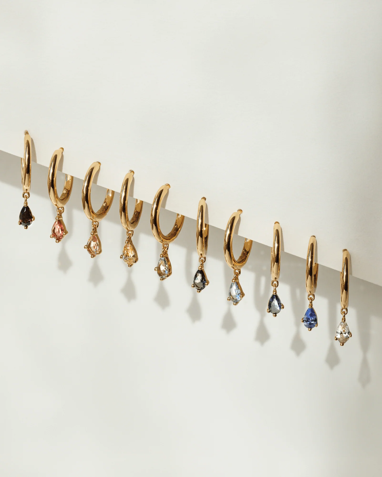 [Copy]Anello dorato minimalista con taglio a navetta, anello aperto raffinato, elegante anello di fidanzamento, anello originale, anello di promessa dorato da donna