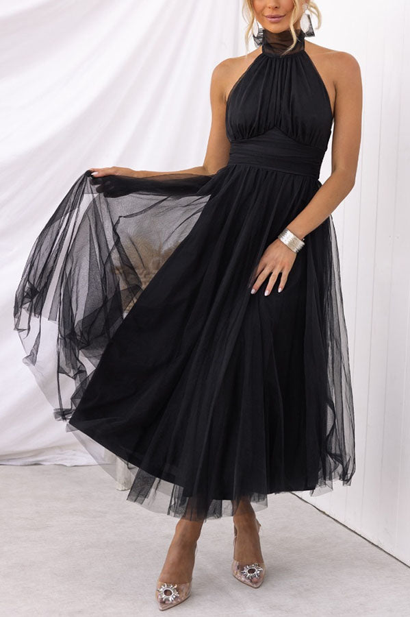 Fairy Vibes Tylle Gathered Detail Halter Maxi šaty