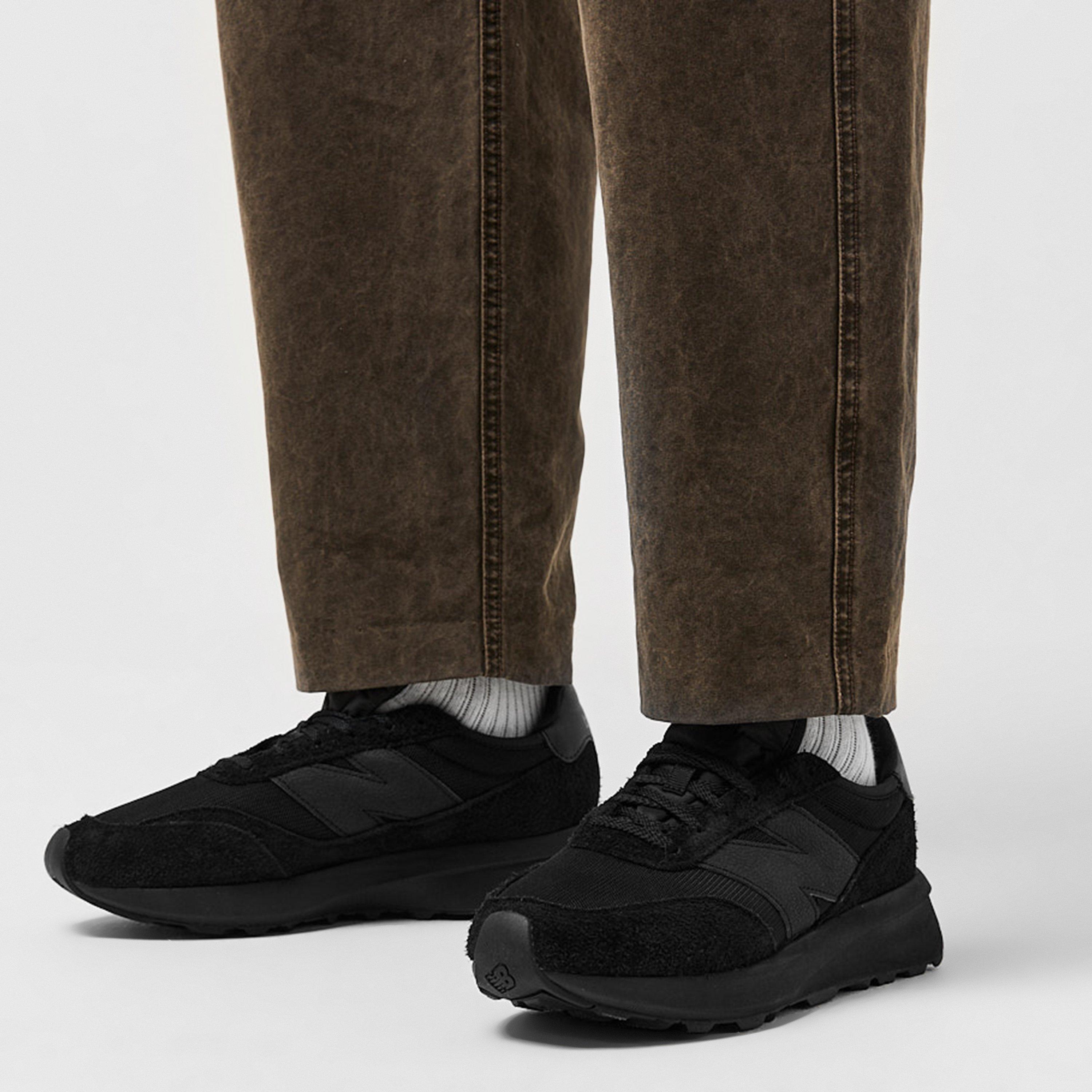 New Balance NB 370 Mens Triple Black