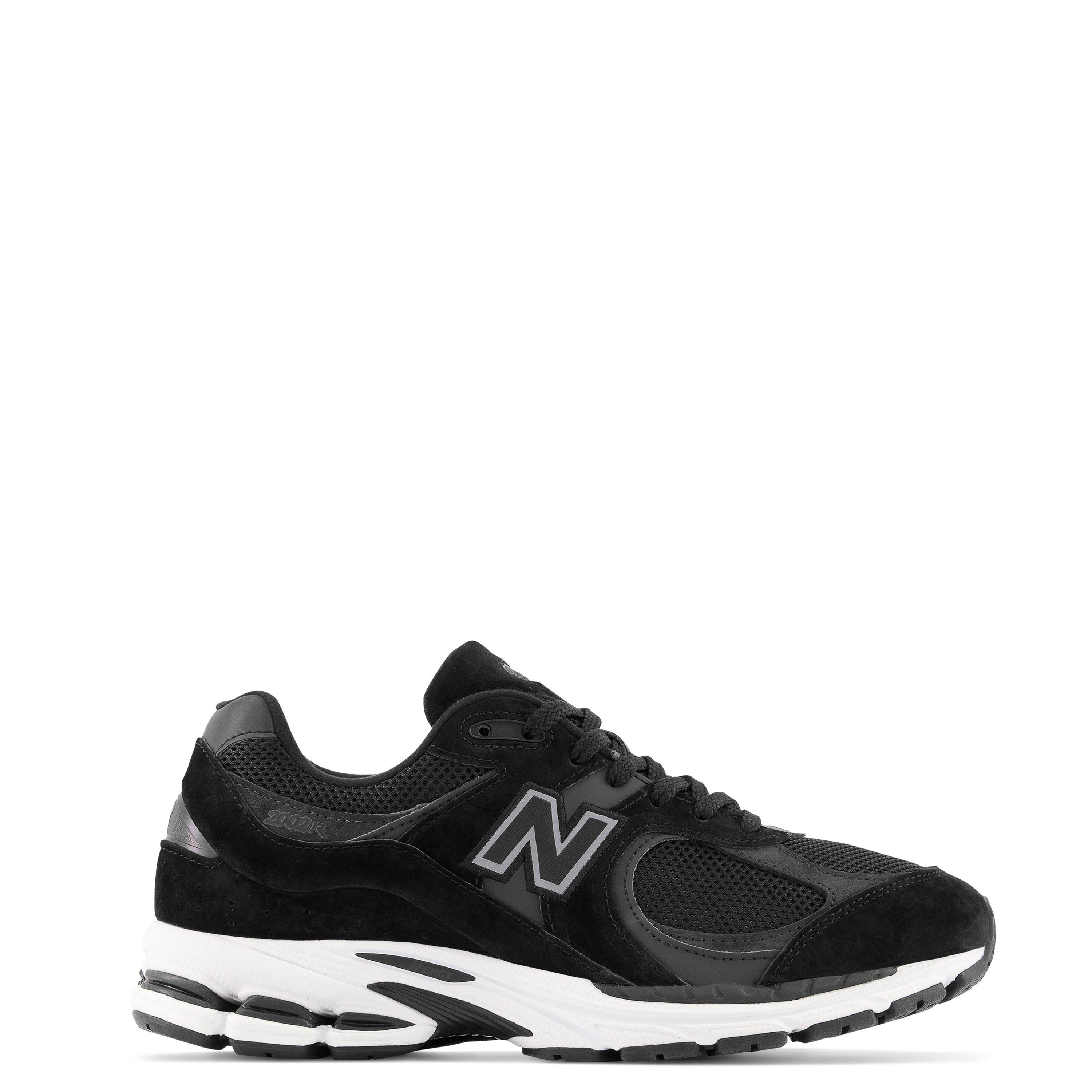 New Balance NB 2002 Mens Black