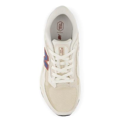 New Balance NB Arishi v4 Mens Timberwolf/Salt