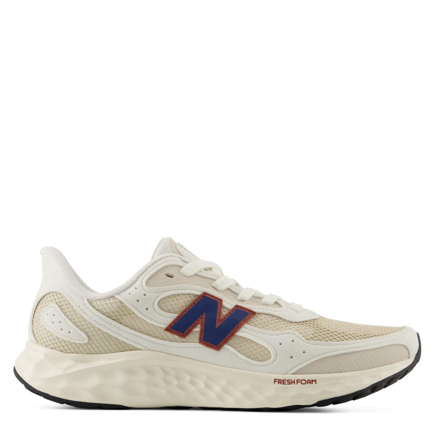 New Balance NB Arishi v4 Mens Timberwolf/Salt