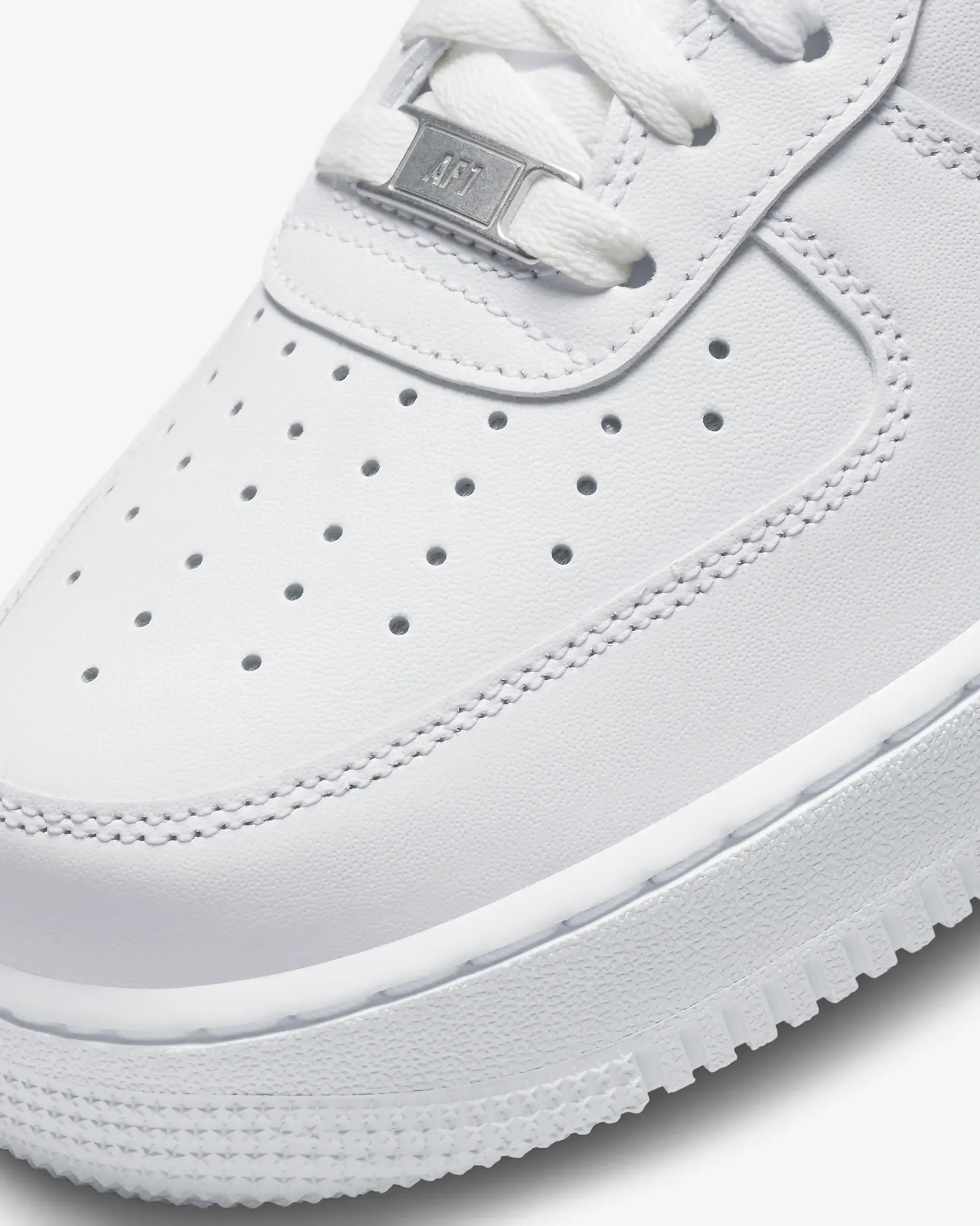 Aithtr Force 1