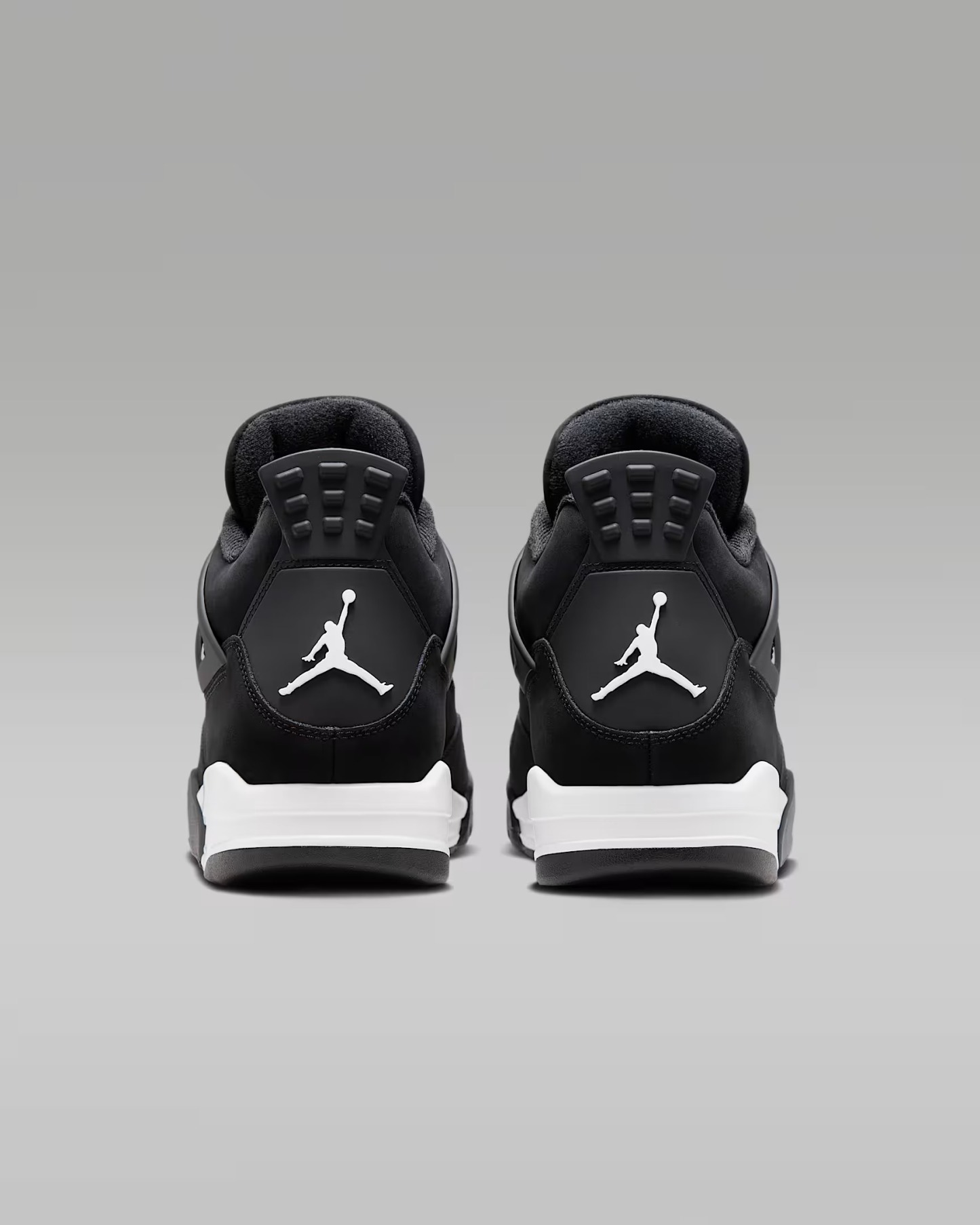 Nithtke Air Jorthtdan 4 Retro 'White Thunder'