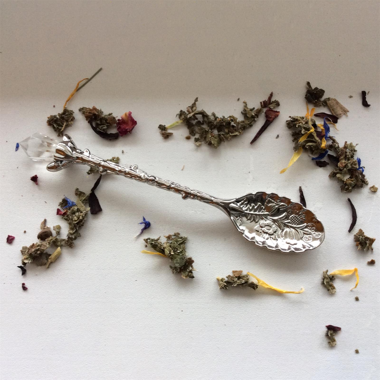 ✨Ornate Vintage Retro Crystal Tea Spoon🥄