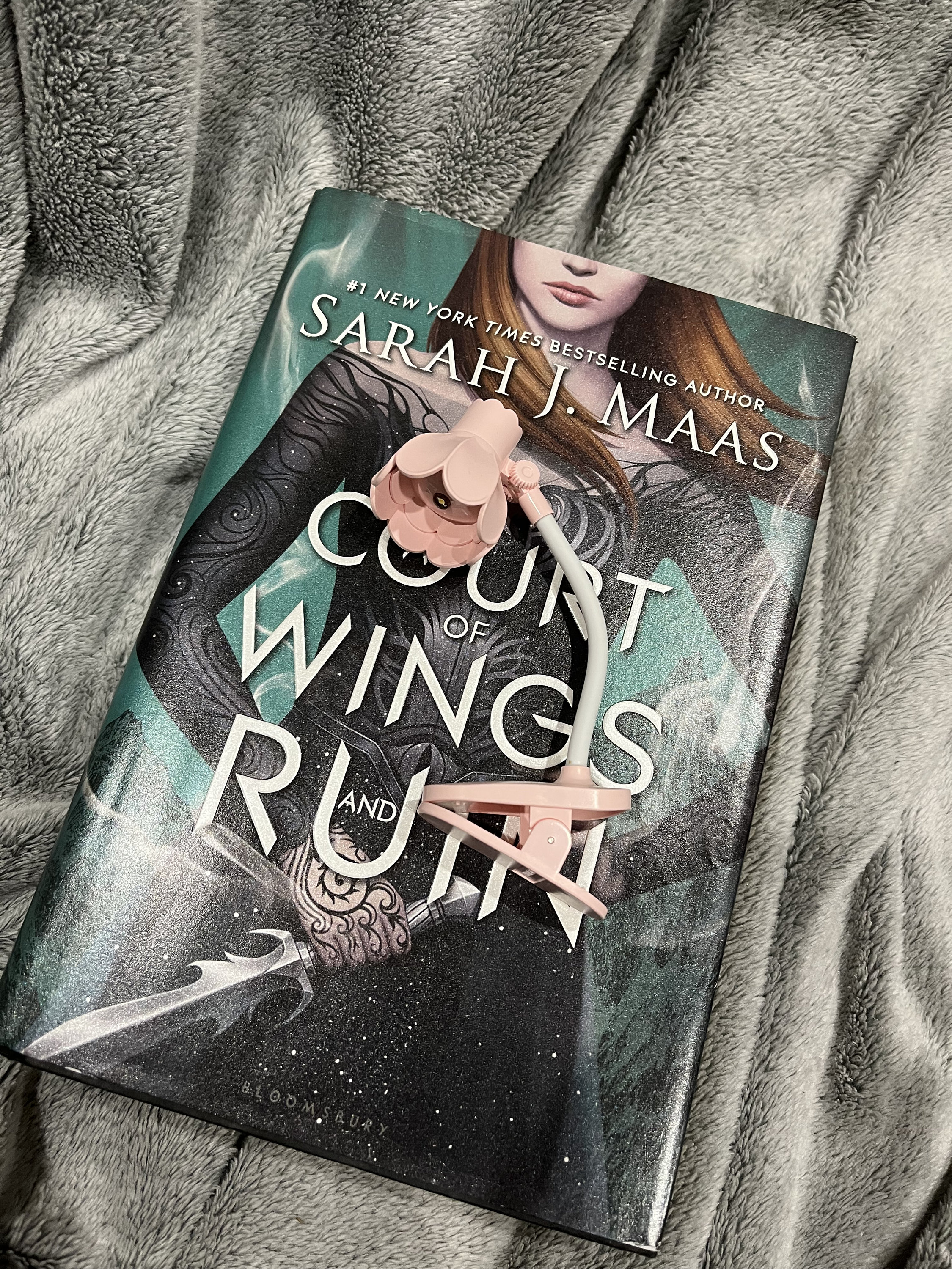 Perfect Gift🌸Cute Pastel Flower Booklight