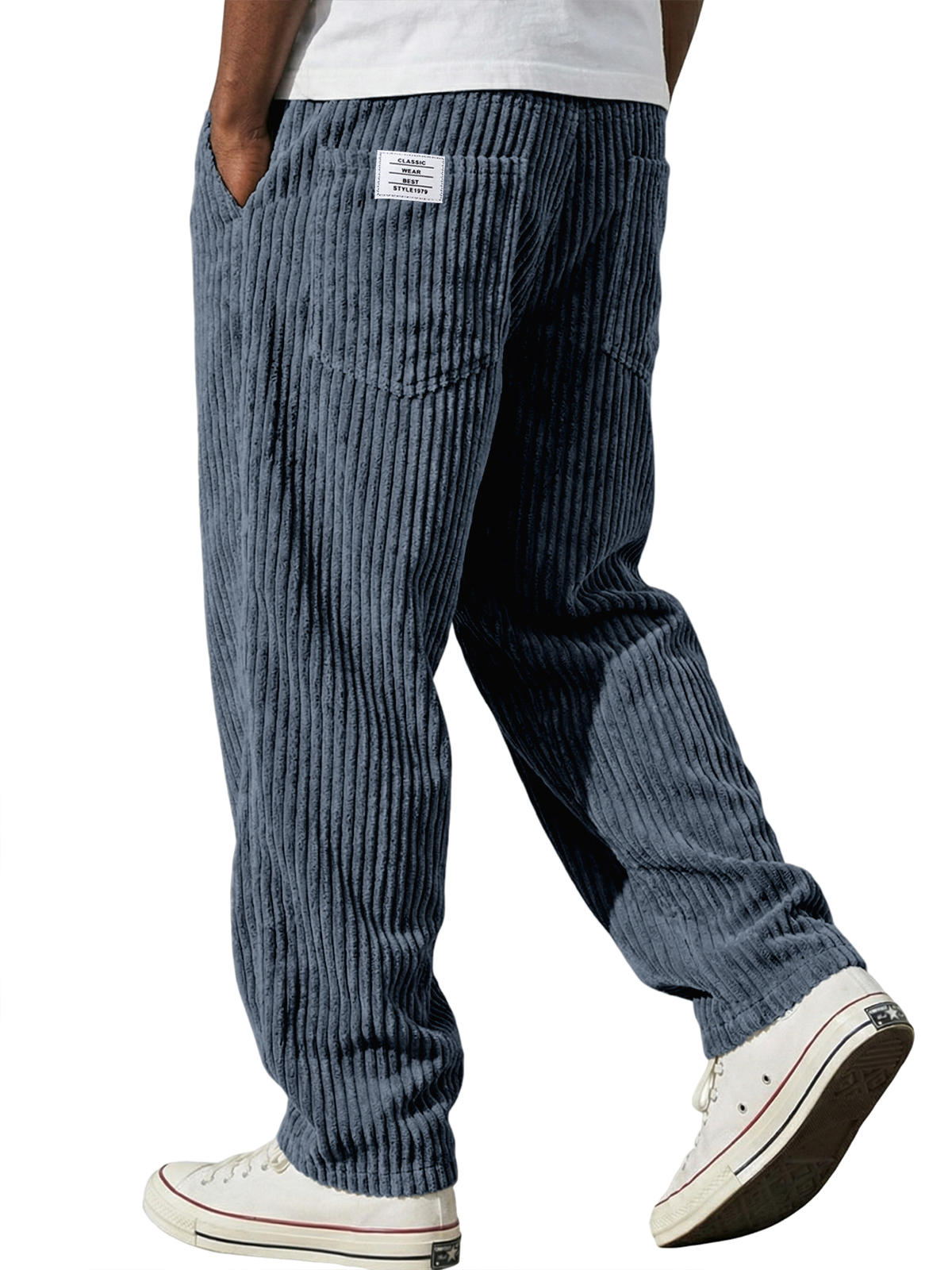 Herren-Cordhose im Vintage-Stil mit Struktur und Stickerei