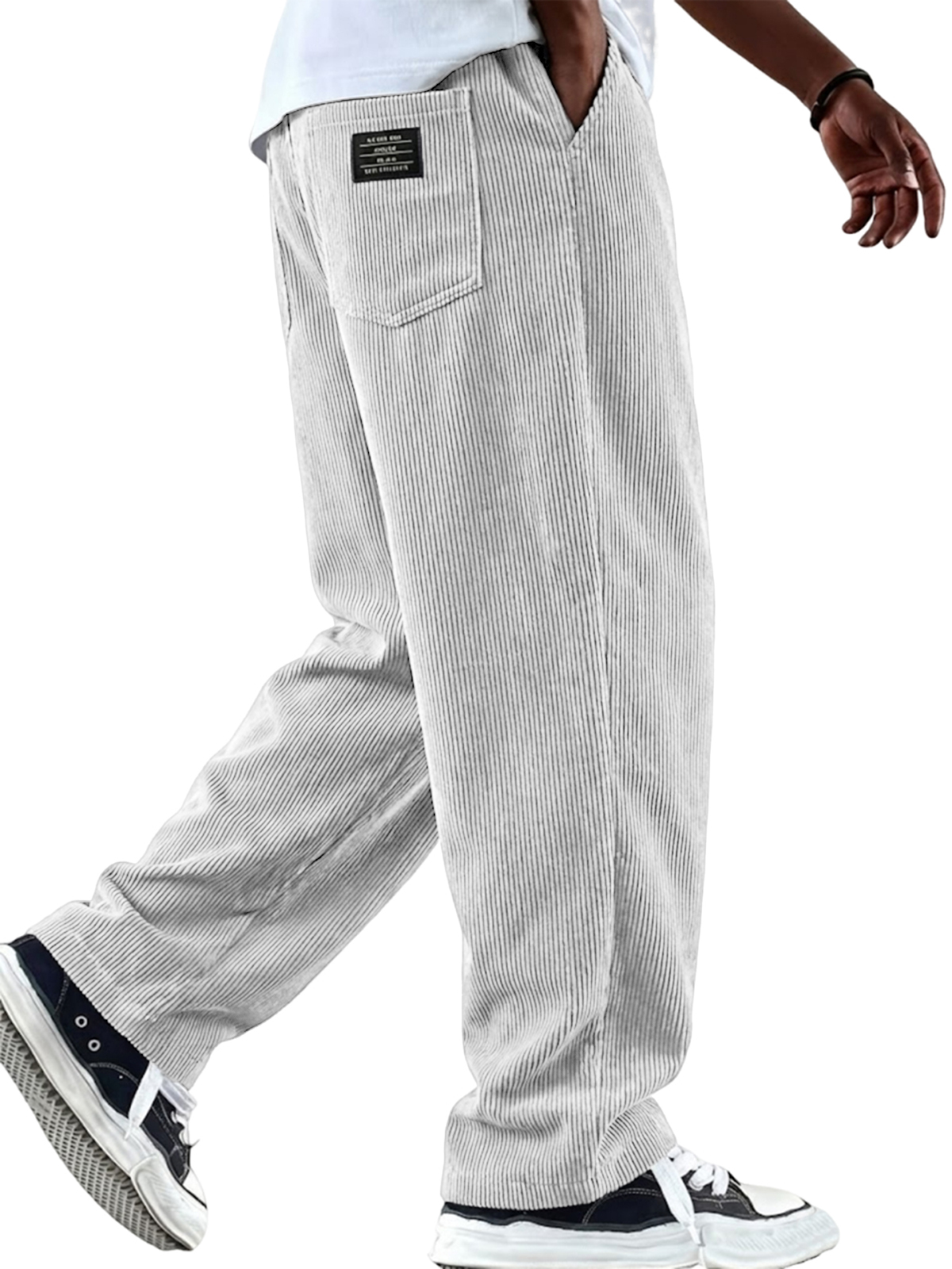 Vintage-Cordhose für Herren im minimalistischen Stil mit gesticktem Etikett