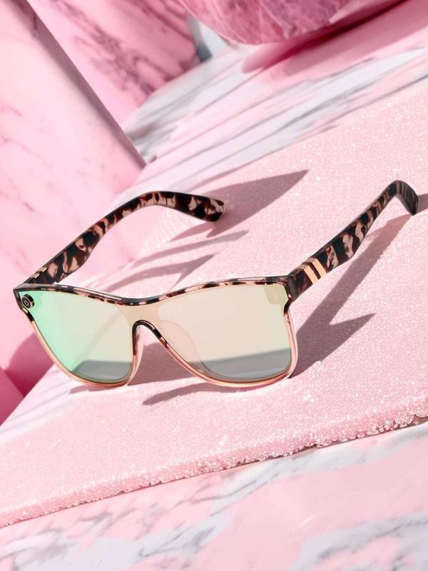 Moderne Sonnenbrille mit Schildpatt-Muster