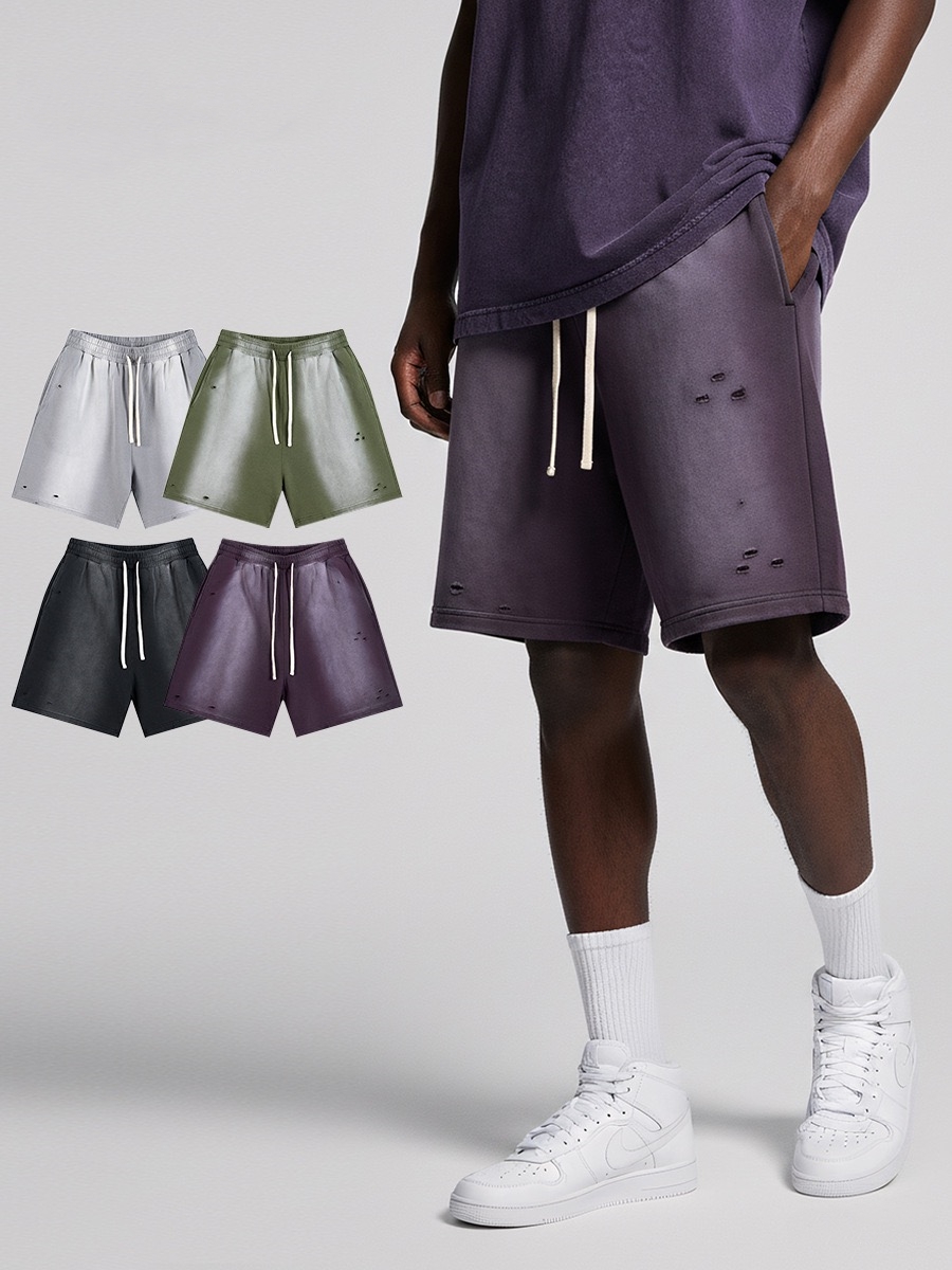 Lässige Shorts mit Used-Look-Graffiti-Print