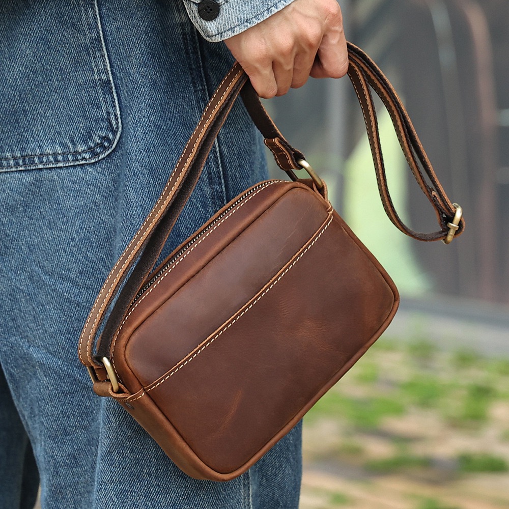 Men's Vintage Full-Grain Crazy Horse Leather Messenger Bag