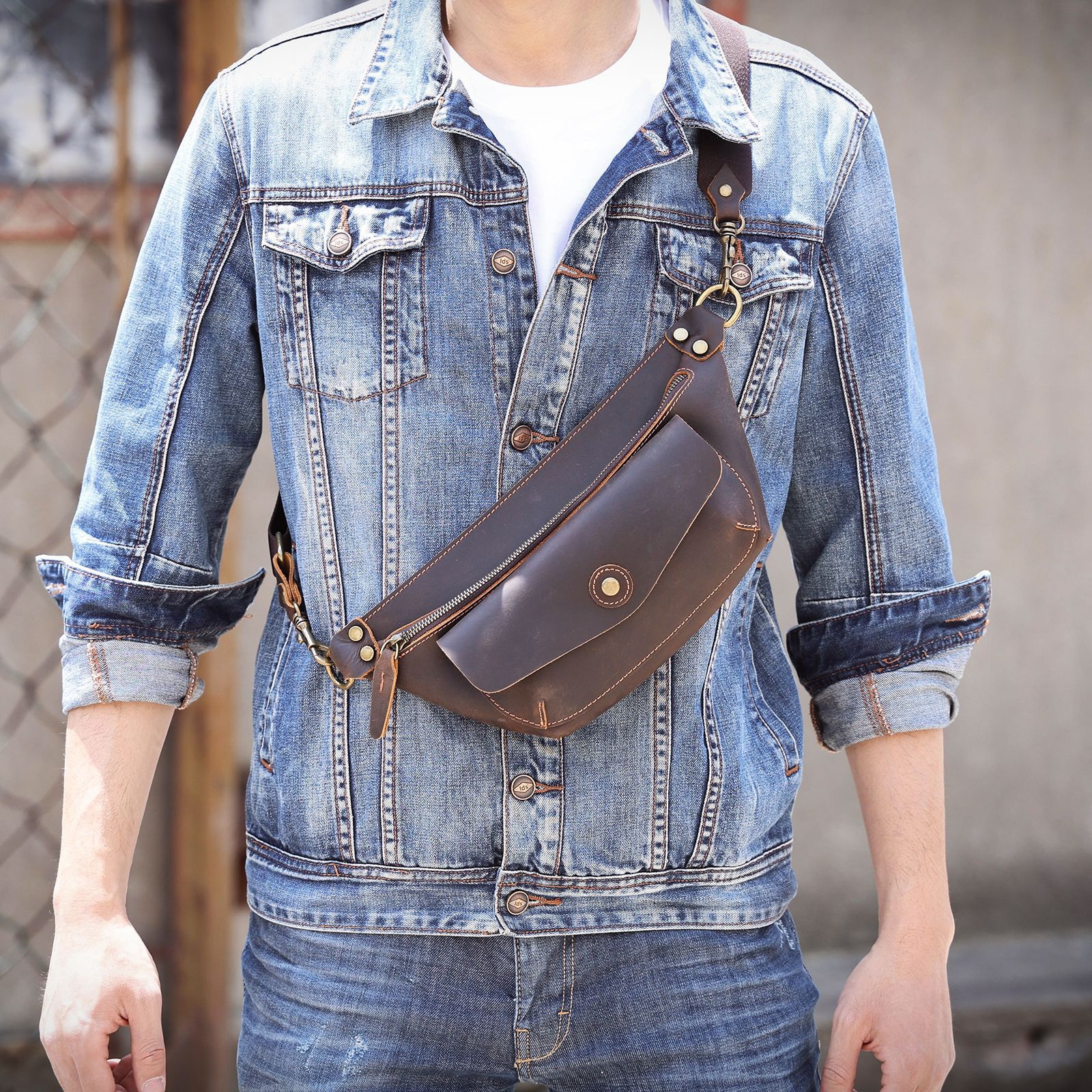 Retro Crazy Horse Leather Crossbody Bag LB19