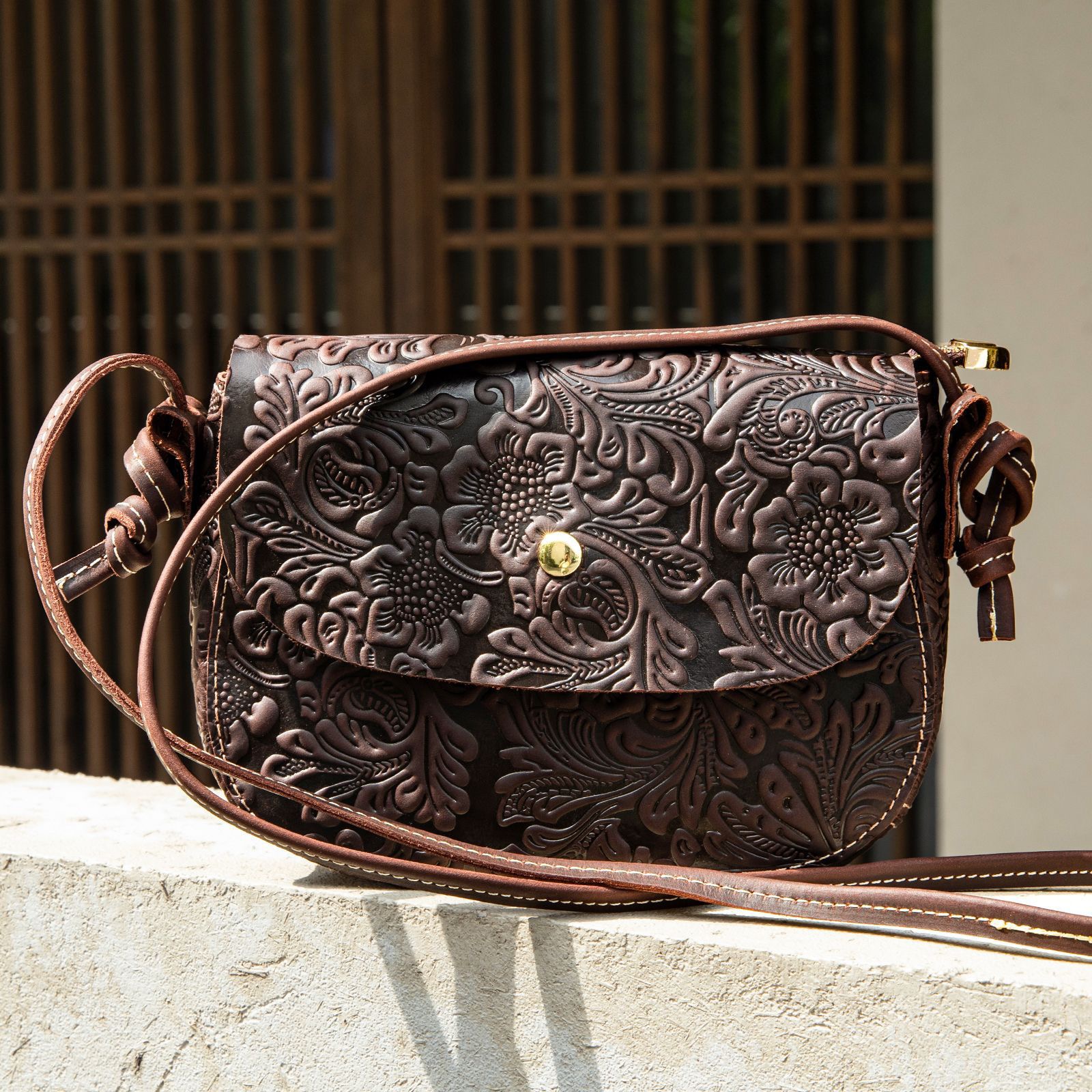 Women's Vintage Embossed Lock Crossbody Bag WLB04