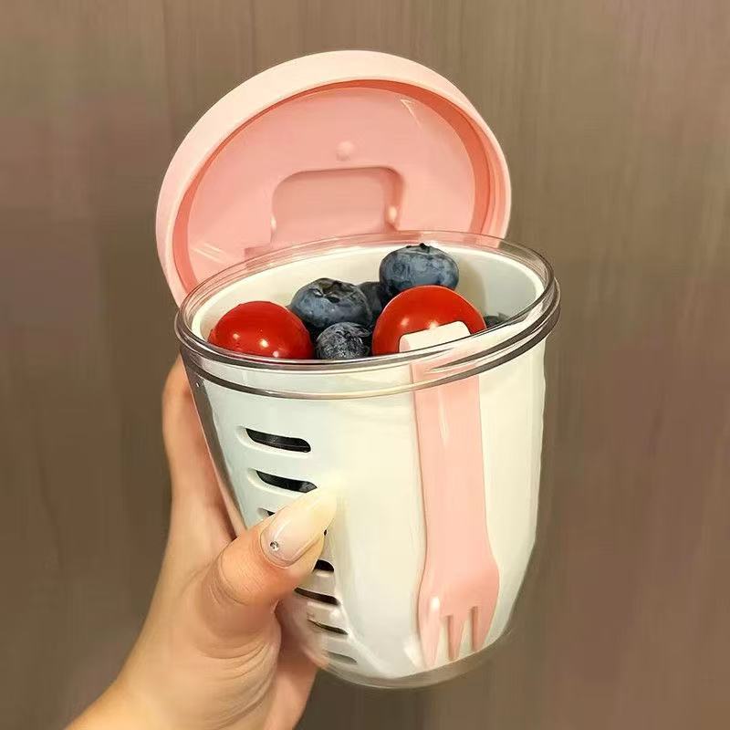 Tragbarer Obstbecher mit Abfluss