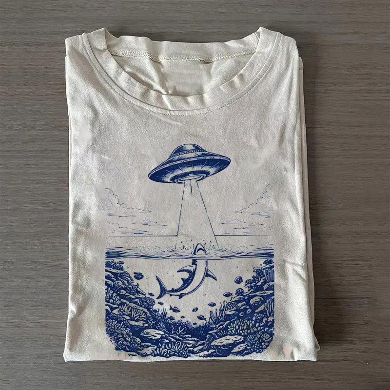 Vintage UFO Shark Abduction T-shirt