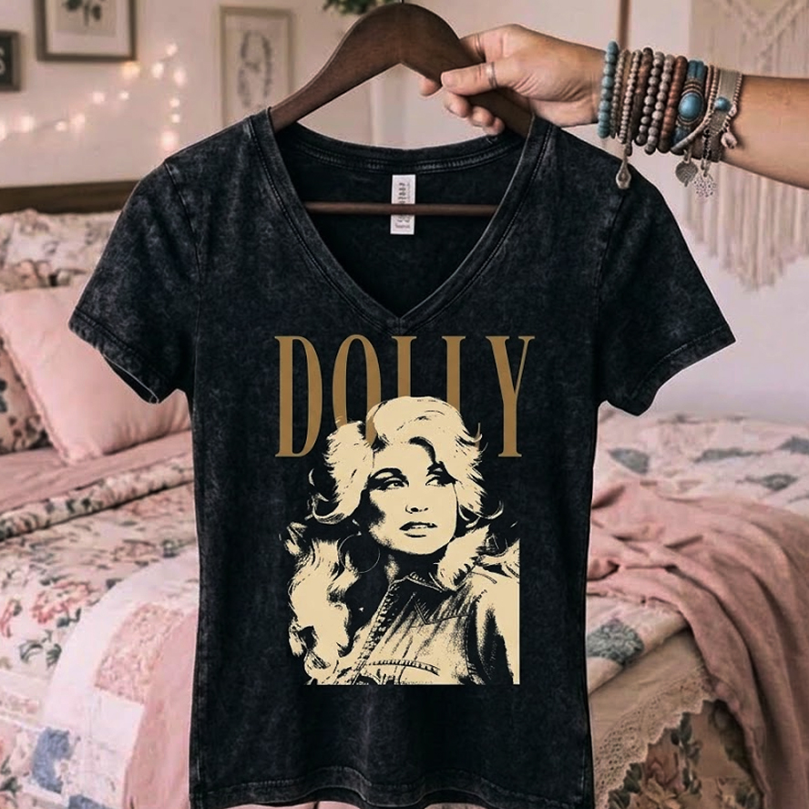Retro Country Music Graphic V-neck