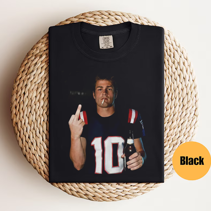 Vintage New England Football T-shirt
