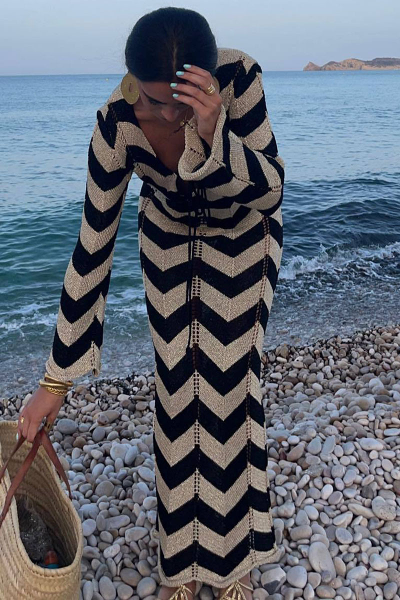 Colorblock Wavy Crochet Long Sleeve Vacation Cover-Up Maxi Dresses-Black-Hayhty.All Rights Reserved.