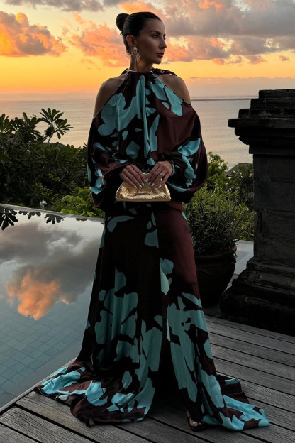 Cold Shoulder Halter Lantern Long Sleeve Cinch Waist Colorblock Maxi Dresses-Hayhty.All Rights Reserved.