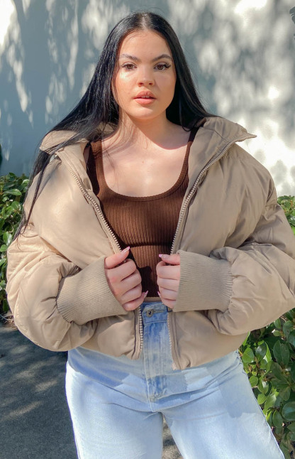Long Sleeve Zip Puffer Jacket-Hayhty.All Rights Reserved.