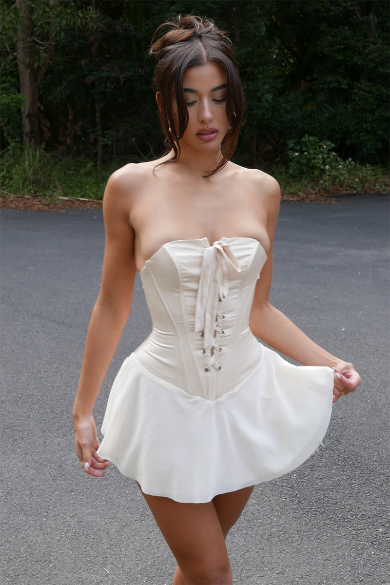 Strapless Lace Up Corset Ruffle Mini Dresses-Hayhty.All Rights Reserved.