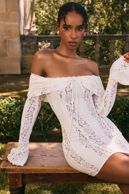 Off Shoulder Flare Sleeve Floral Lace Bodycon Mini Dresses-White-Hayhty.All Rights Reserved.