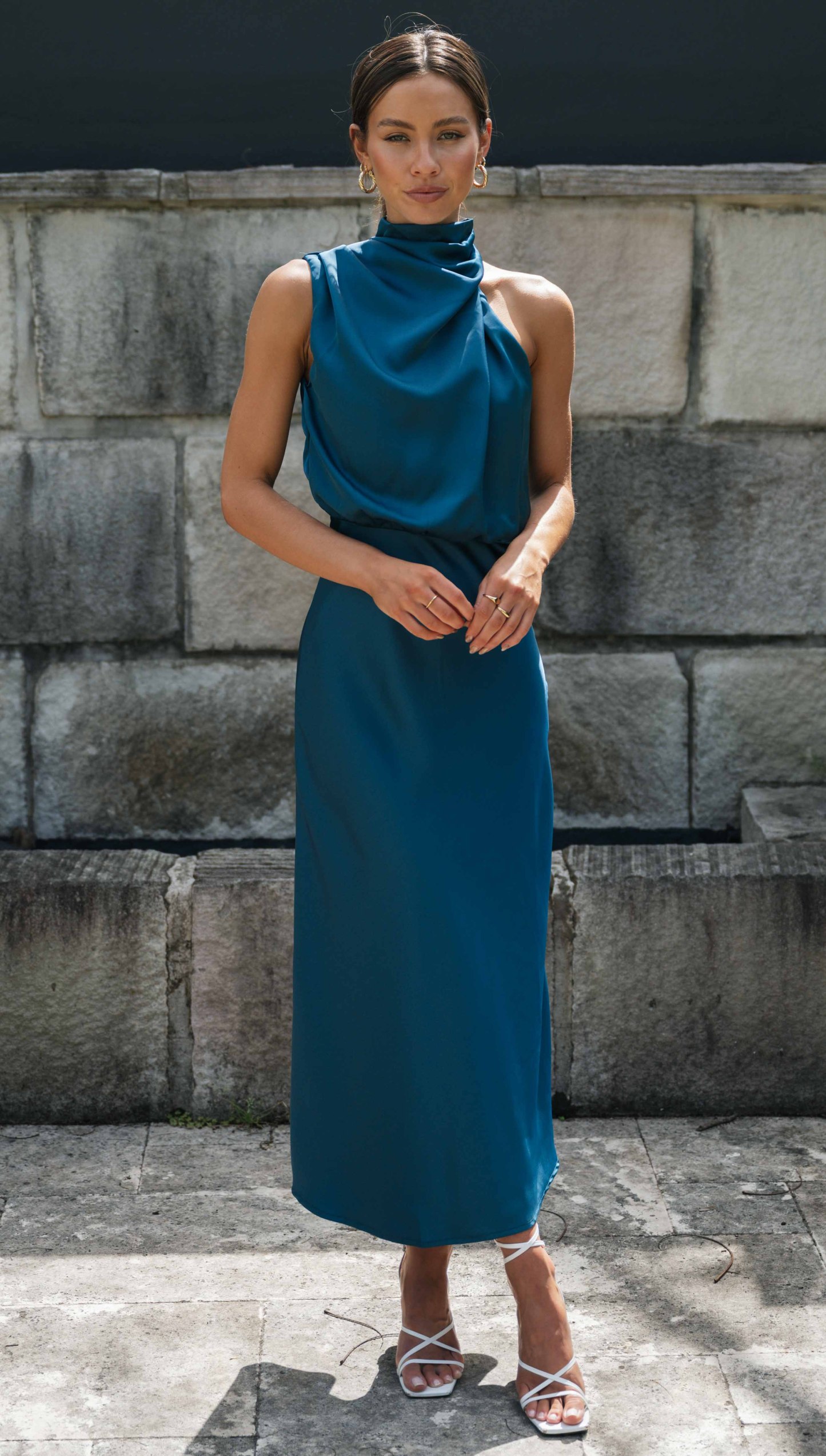 Turtleneck Sleeveless Satin Midi Dresses-Hayhty.All Rights Reserved.