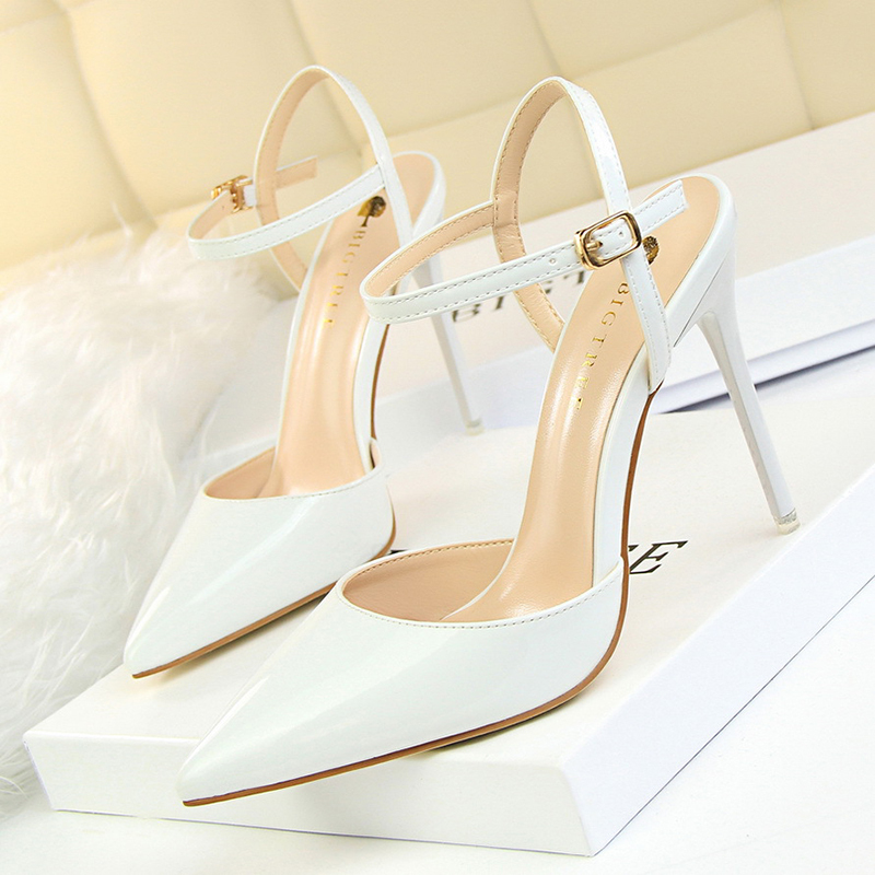 Burnished Plain Pointy Toe Ankle Strap Buckle Stiletto Heels-Hayhty.All Rights Reserved.