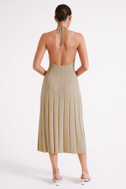 Solid Color Pleated Knit Open Back Halter Midi Dresses-White-Hayhty.All Rights Reserved.