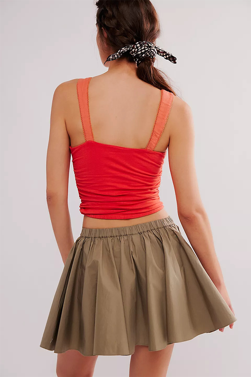 Slim Fit Ruched Colorblock Wide Straps Crop Top-Orange-Hayhty.All Rights Reserved.