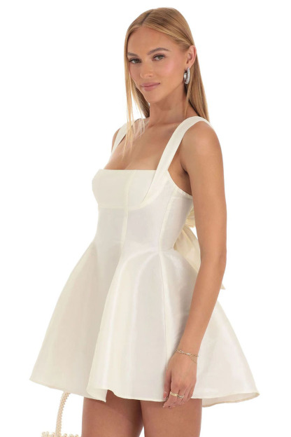 Square Neck Straps White Bow Knotted Cutout Backless A-line Satin Mini Dresses-Hayhty.All Rights Reserved.