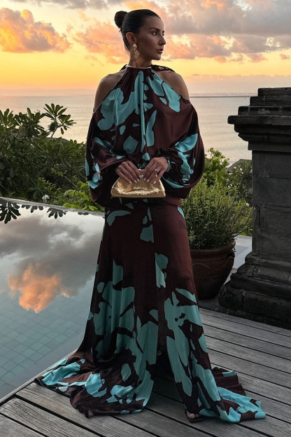 Cold Shoulder Halter Lantern Long Sleeve Cinch Waist Colorblock Maxi Dresses-Hayhty.All Rights Reserved.