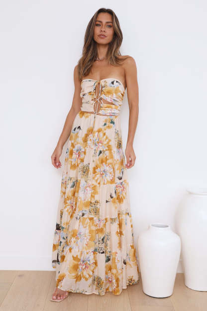 Cutout Halter Print Tiered Backless Vacation Maxi Dresses-Hayhty.All Rights Reserved.